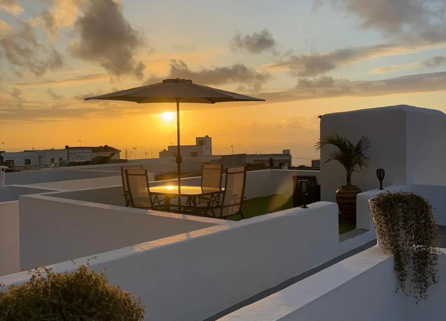 Semesterbostad Casa Vistabuena, Golf, Jacuzzi, Beach And Views Buenavista Del Norte Spanien